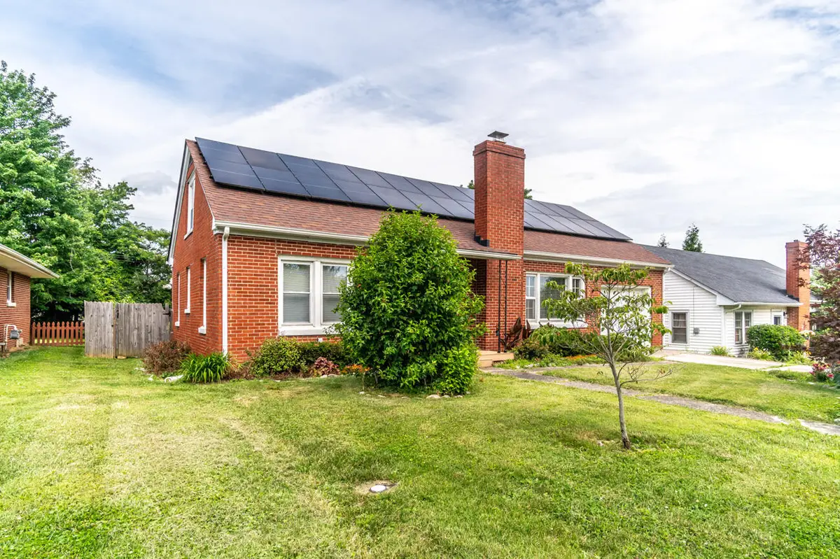 120 Windsor Drive, Winchester, KY 40391 - #1