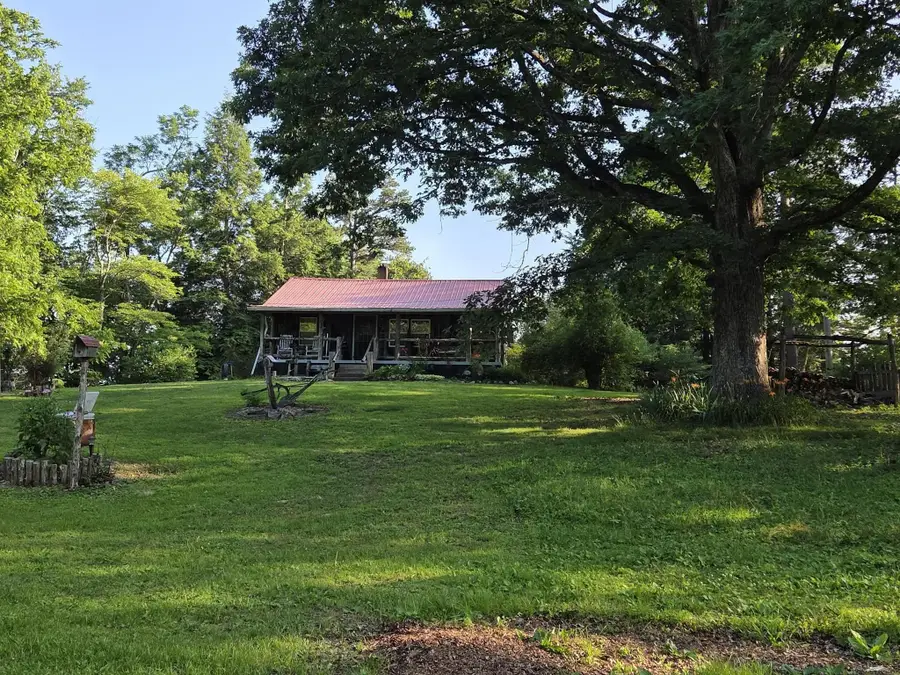 110 Cox Road, Irvine, KY 40336 - #3