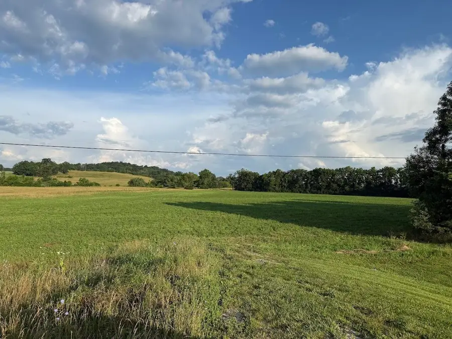 10 Kentucky 39, Crab Orchard, KY 40419 - #3