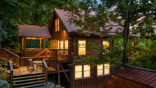 1751 Carabiner Circle, Stanton, KY 40380