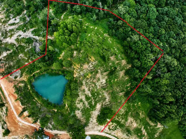 Lot 15-16 Kenway Drive, Irvine, KY 40336