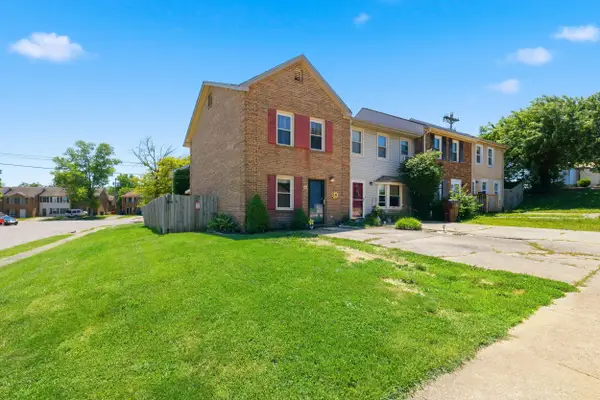 112 Strawberry Lane, Nicholasville, KY 40356