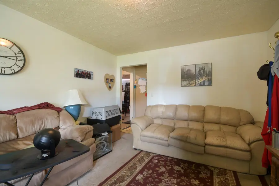 520 N Magnolia Drive, Mount Sterling, KY 40353 - #3