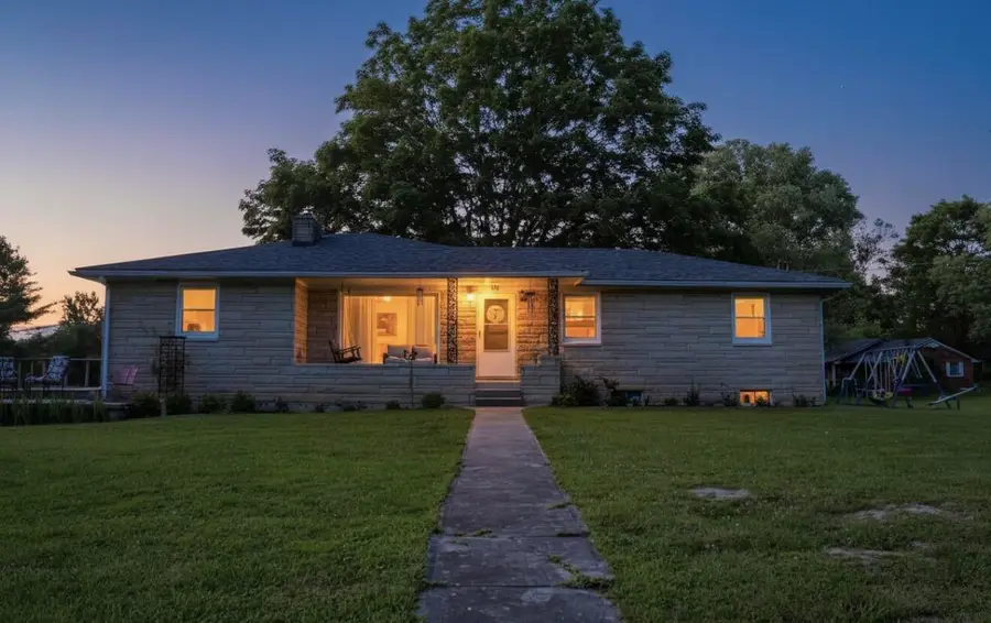 270 W Railroad, Stanton, KY 40380 - #2
