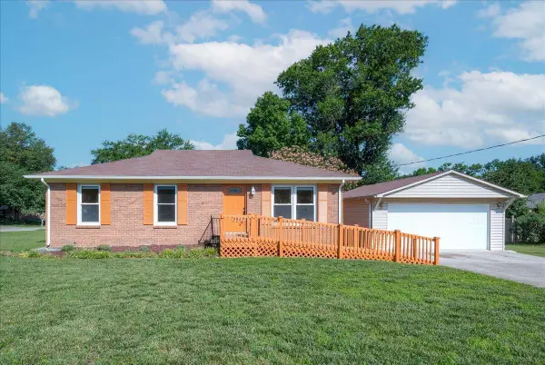 3869 Lee Adams Lane, Lexington, KY 40514