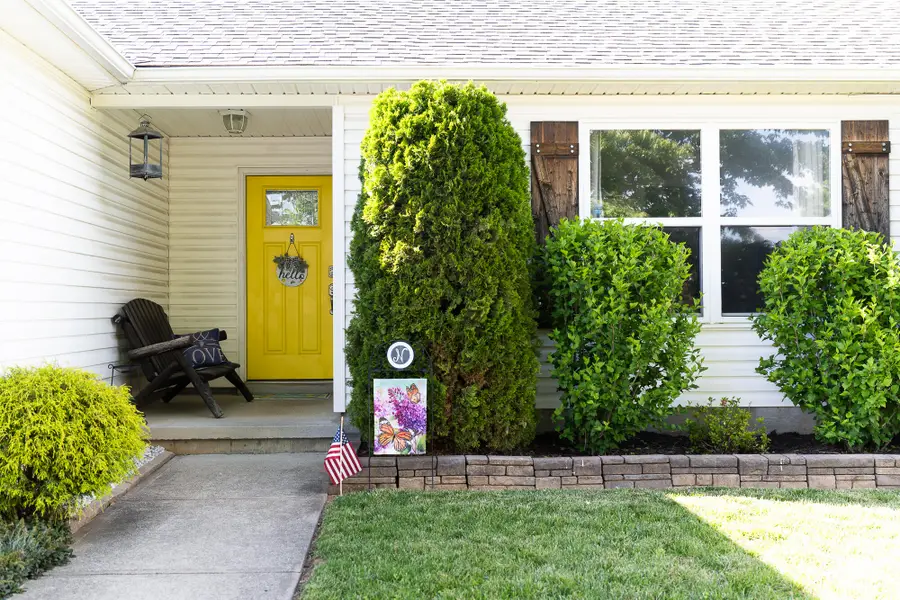 1913 Sandersville Road, Lexington, KY 40511 - #3