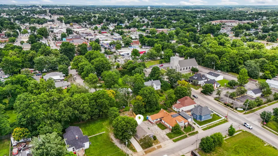 103 W Brown Street, Nicholasville, KY 40356 - #3
