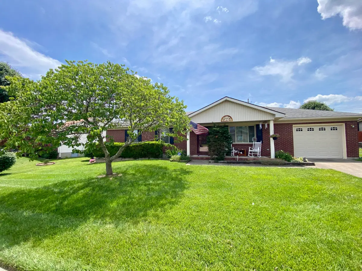 304 Woodspointe Way, Wilmore, KY 40390 - #1