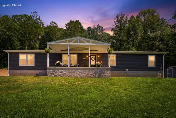 779 Narrow Gap Road, Paint Lick, KY 40461