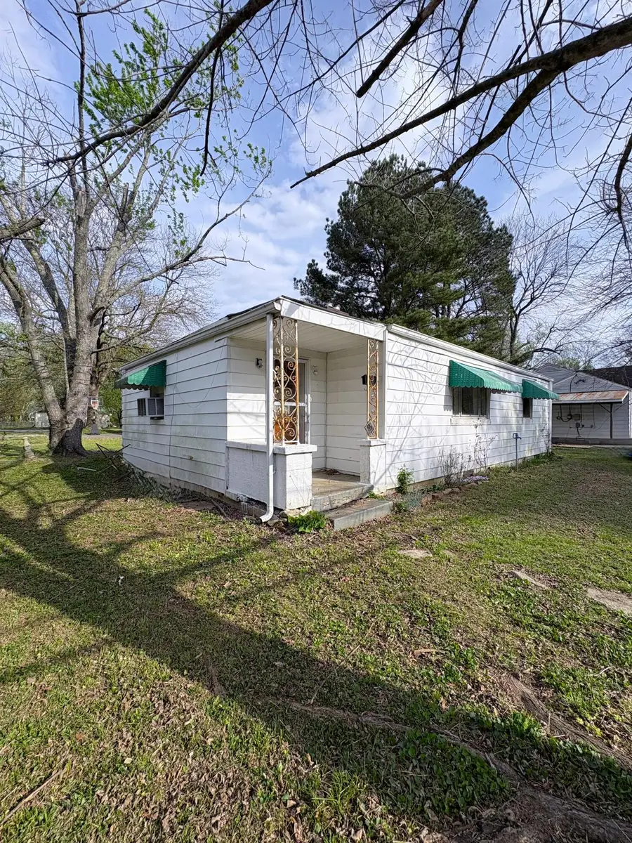 601 Broad Street, Murray, KY 42071 - #2