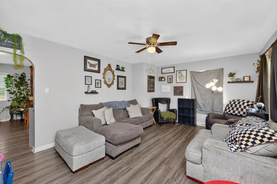 557 Belmont Street, Harrodsburg, KY 40330 - #2