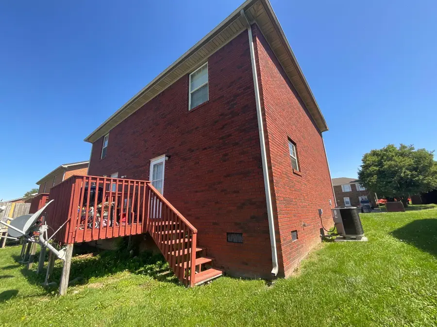 1048 Merrick Drive, Richmond, KY 40475 - #3