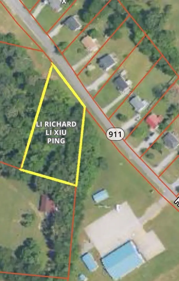 237 Hugh Hunter Road, Oak Grove, KY 42262