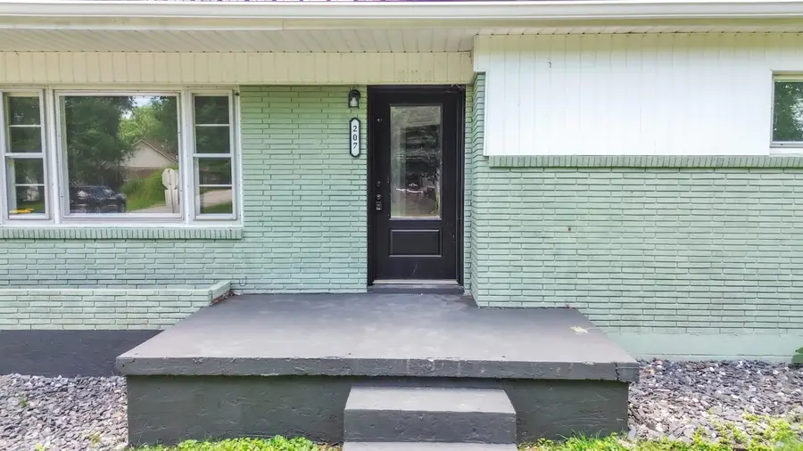 207 Kentucky Avenue, Somerset, KY 42501 - #2