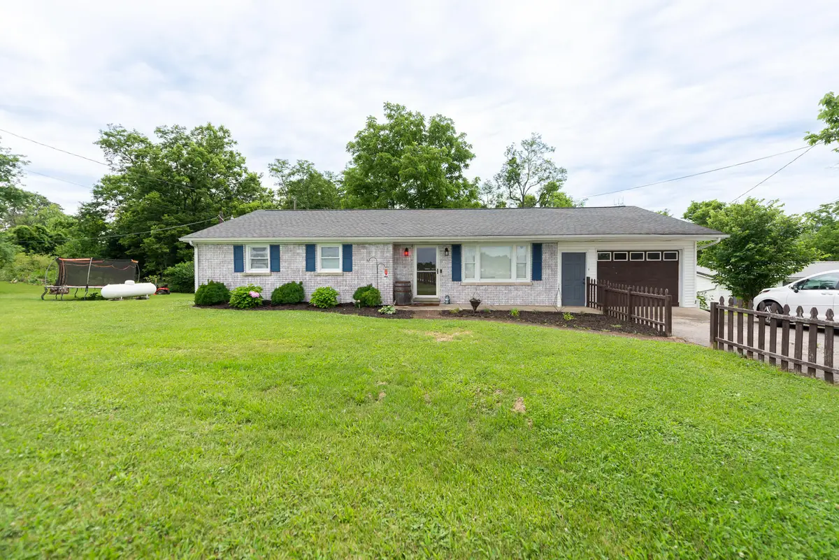 1105 Woodlake Road, Stamping Ground, KY 40379 - #1