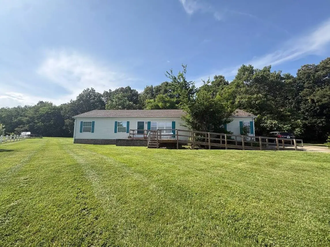115 Lake Court Court, Kevil, KY 42053 - #1