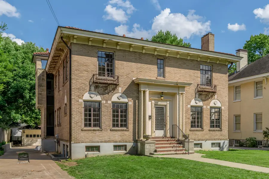 204 S Hanover Avenue, Lexington, KY 40502 - #3