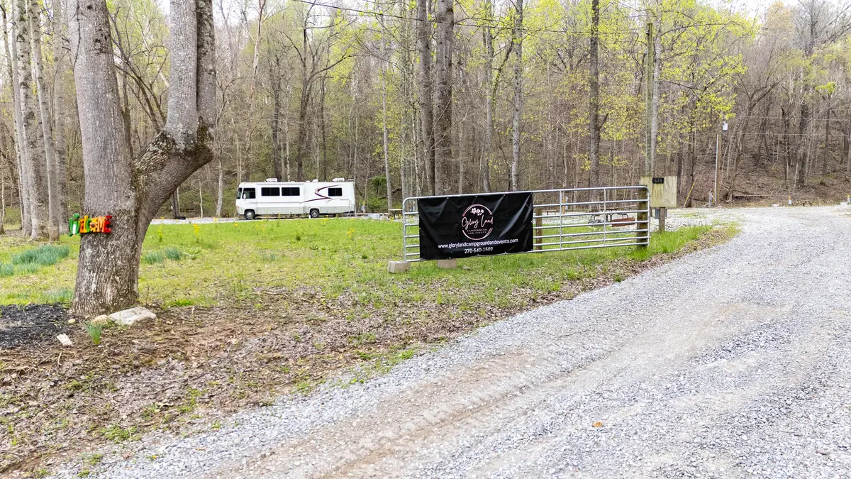 620 Perry Springs Road, Eddyville, KY 42038 - #1