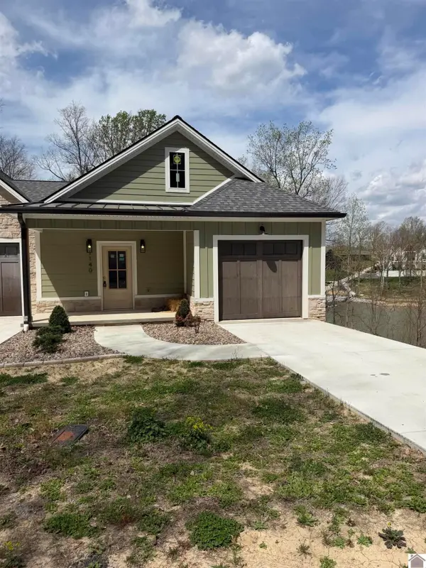 1140 Eagle Rest Drive, Grand Rivers, KY 42045