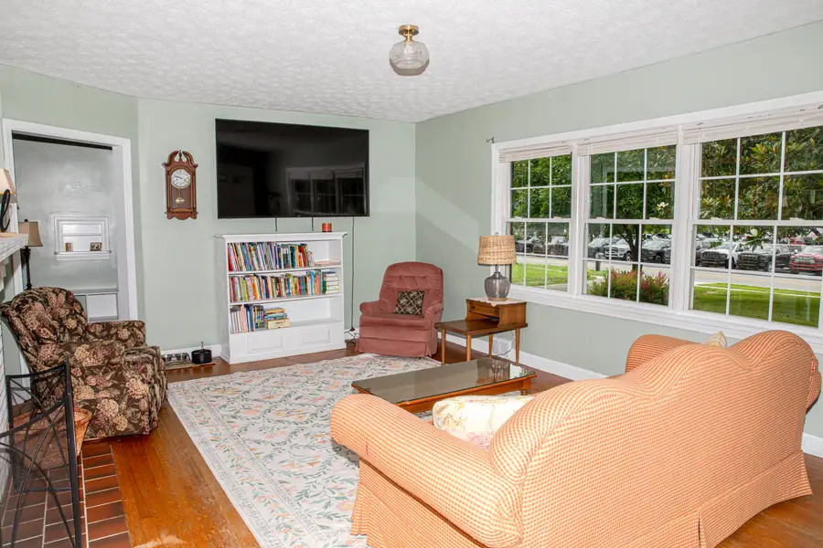 708 N Maple Avenue, Danville, KY 40422 - #3