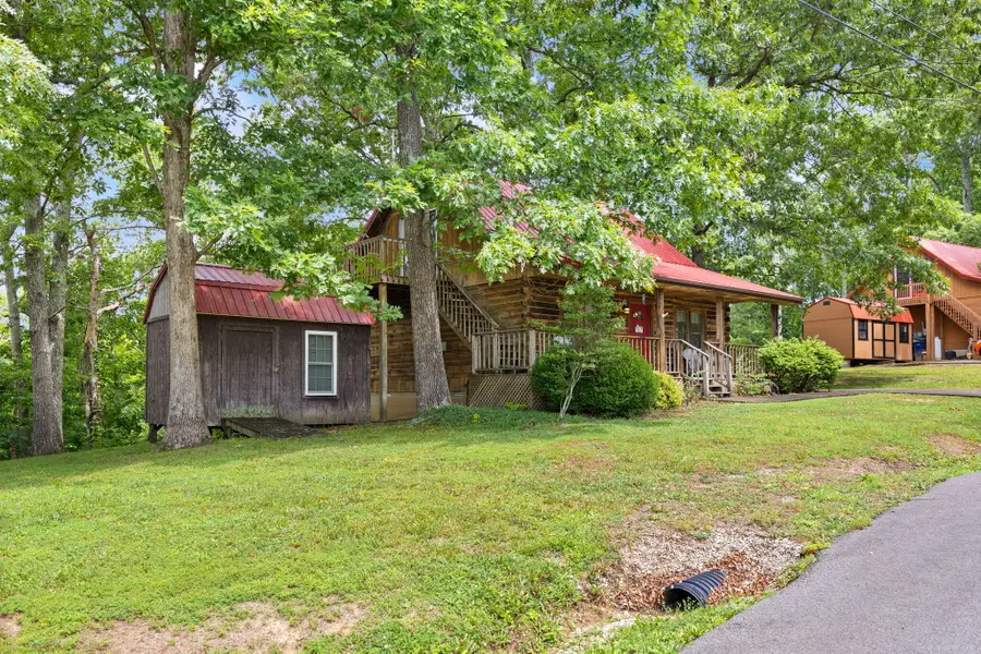 96 Vicki Street, Nancy, KY 42544 - #2