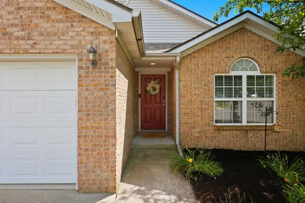 101 Clover Valley Drive, Lexington, KY 40511