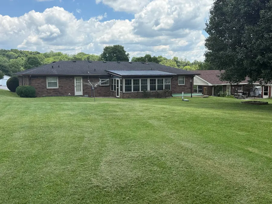 414 Elwood Drive, Danville, KY 40422 - #3