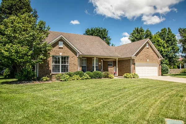 748 Eureka Drive, Versailles, KY 40383