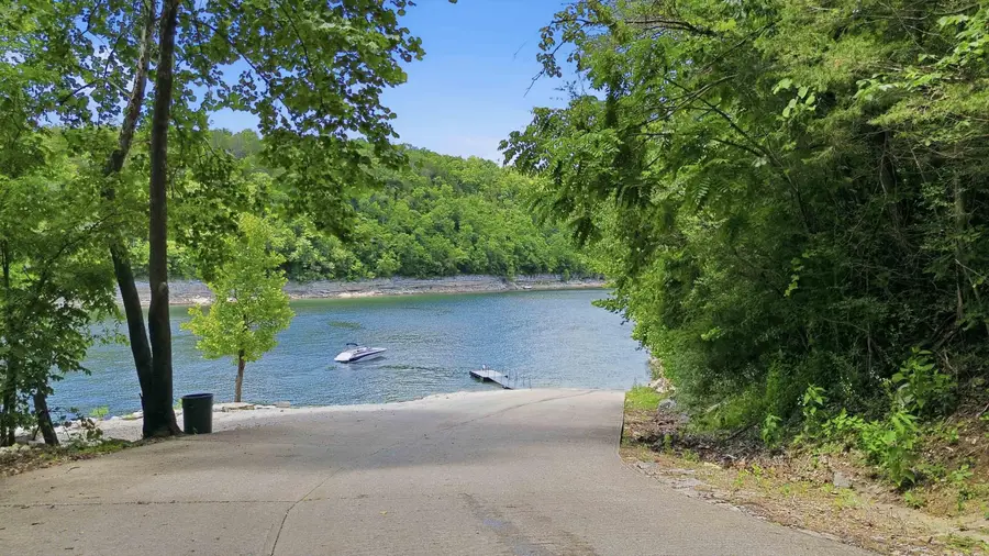 125 Dogwood Drive, Somerset, KY 42501 - #2