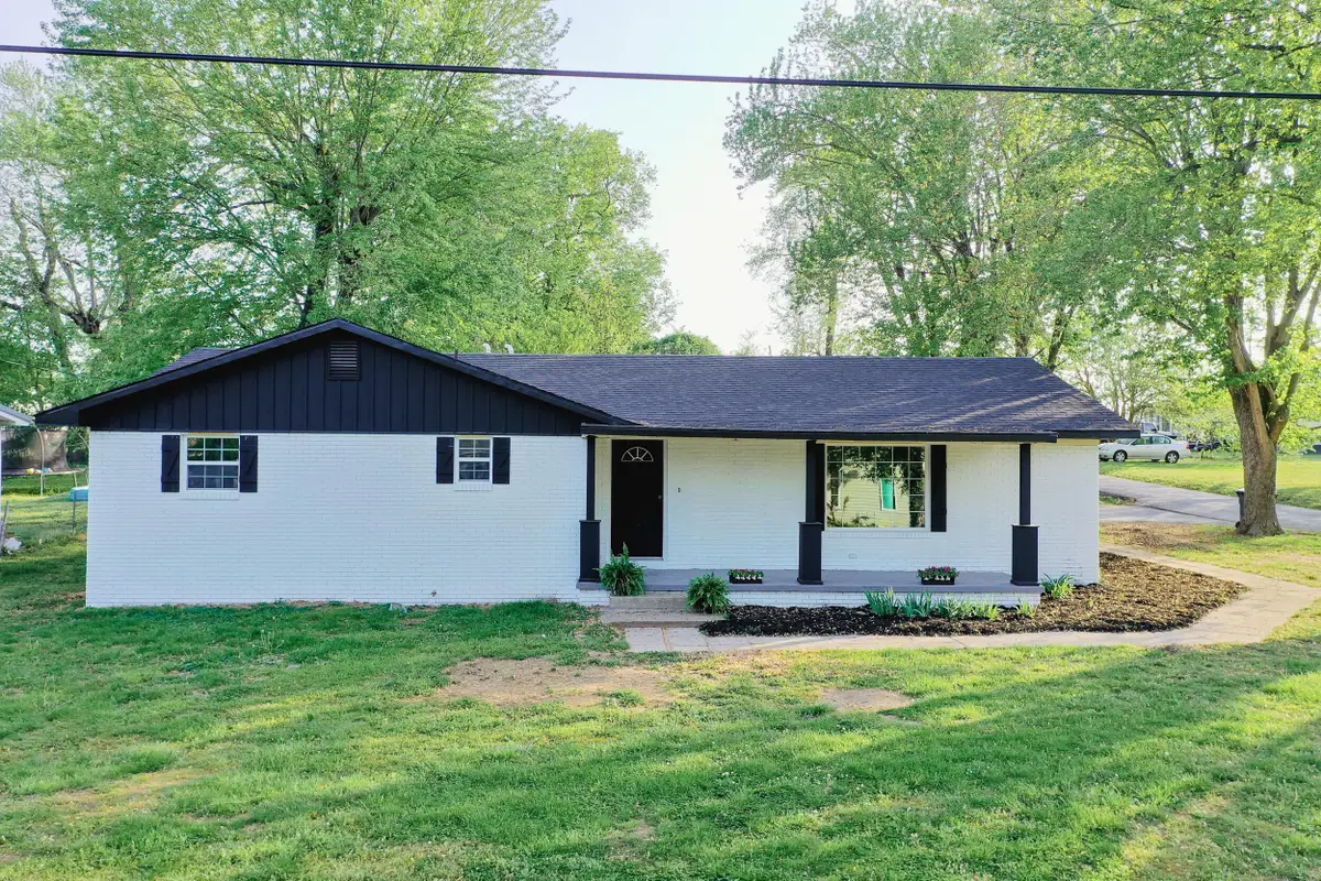 411 Bell Street, Princeton, KY 42445 - #1