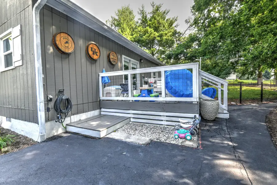 1085 Willis Branch Road, Richmond, KY 40475 - #2