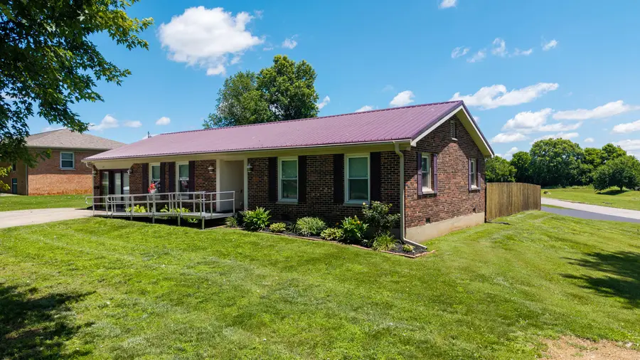 401 Haddix Street, Harrodsburg, KY 40330 - #3