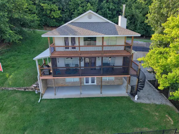 141 S Ash Street, Kuttawa, KY 42055