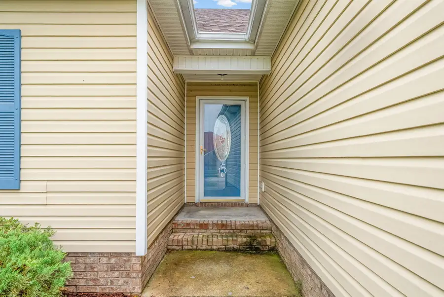 100 Lurlington Court, Hopkinsville, KY 42240 - #3