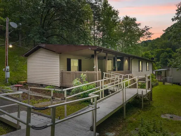 210 Right Fork Of Cowpen Road, Pikeville, KY 41501