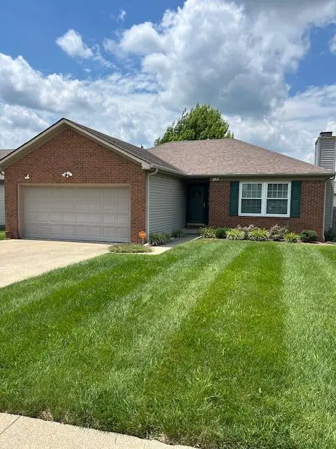 253 Applegrove Drive, Nicholasville, KY 40356 - #2