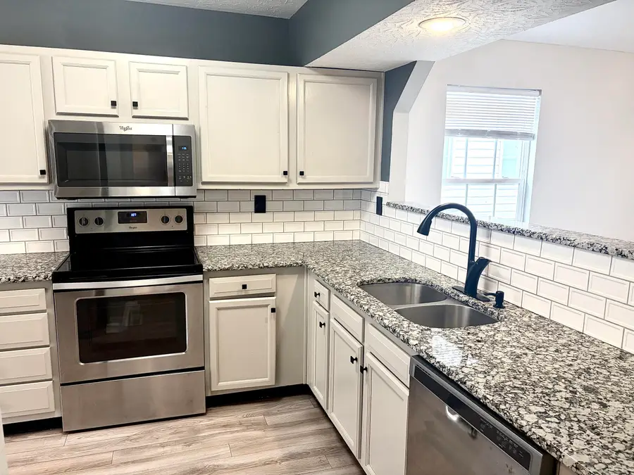 2692 Michelle Park, Lexington, KY 40511 - #3