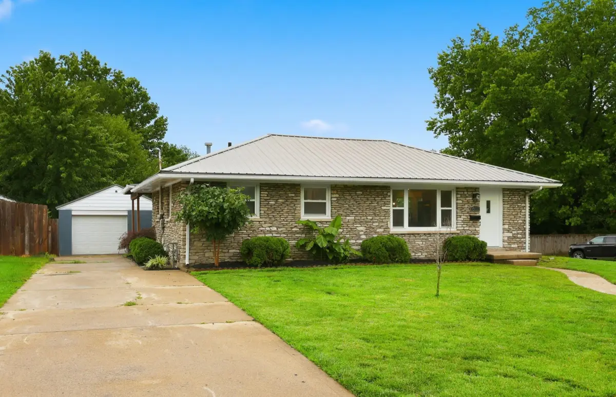 601 Freeman Drive, Lexington, KY 40505 - #1