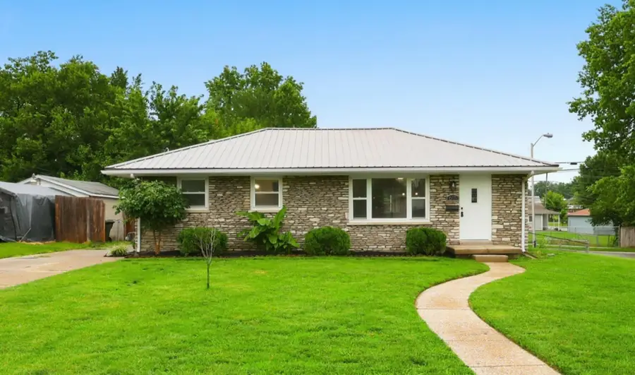 601 Freeman Drive, Lexington, KY 40505 - #2