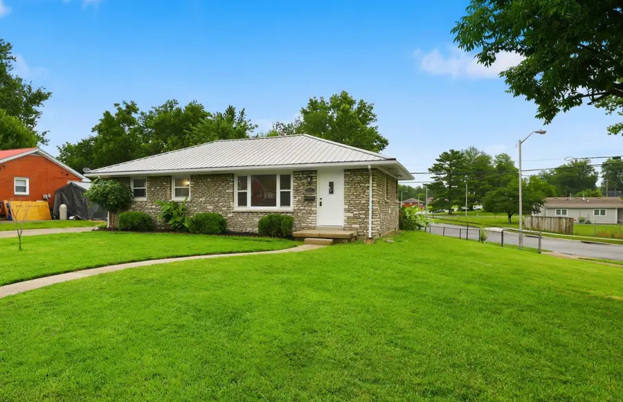 601 Freeman Drive, Lexington, KY 40505 - #3