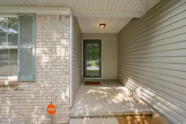 1945 Dark Tower Road, Lexington, KY 40511