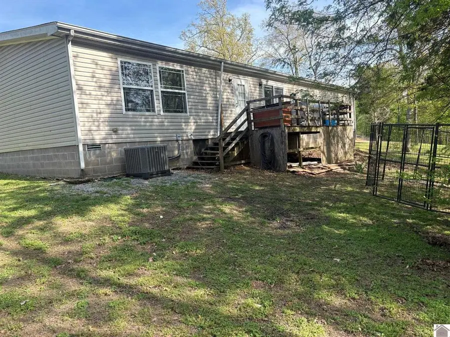 243 Washburn Road, Benton, KY 42025 - #3