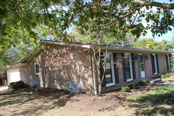 3193 Carriage Lane, Lexington, KY 40517