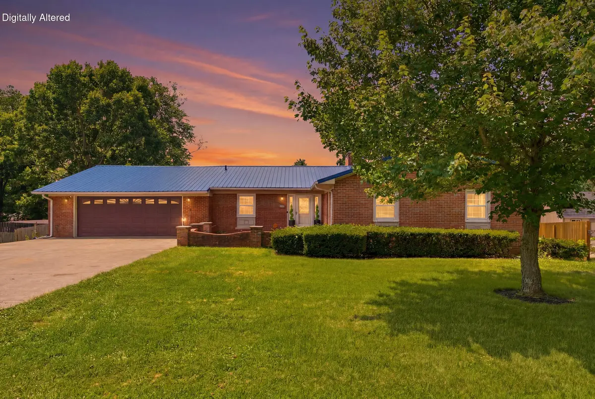 206 Hiawatha Trail, Georgetown, KY 40324 - #1