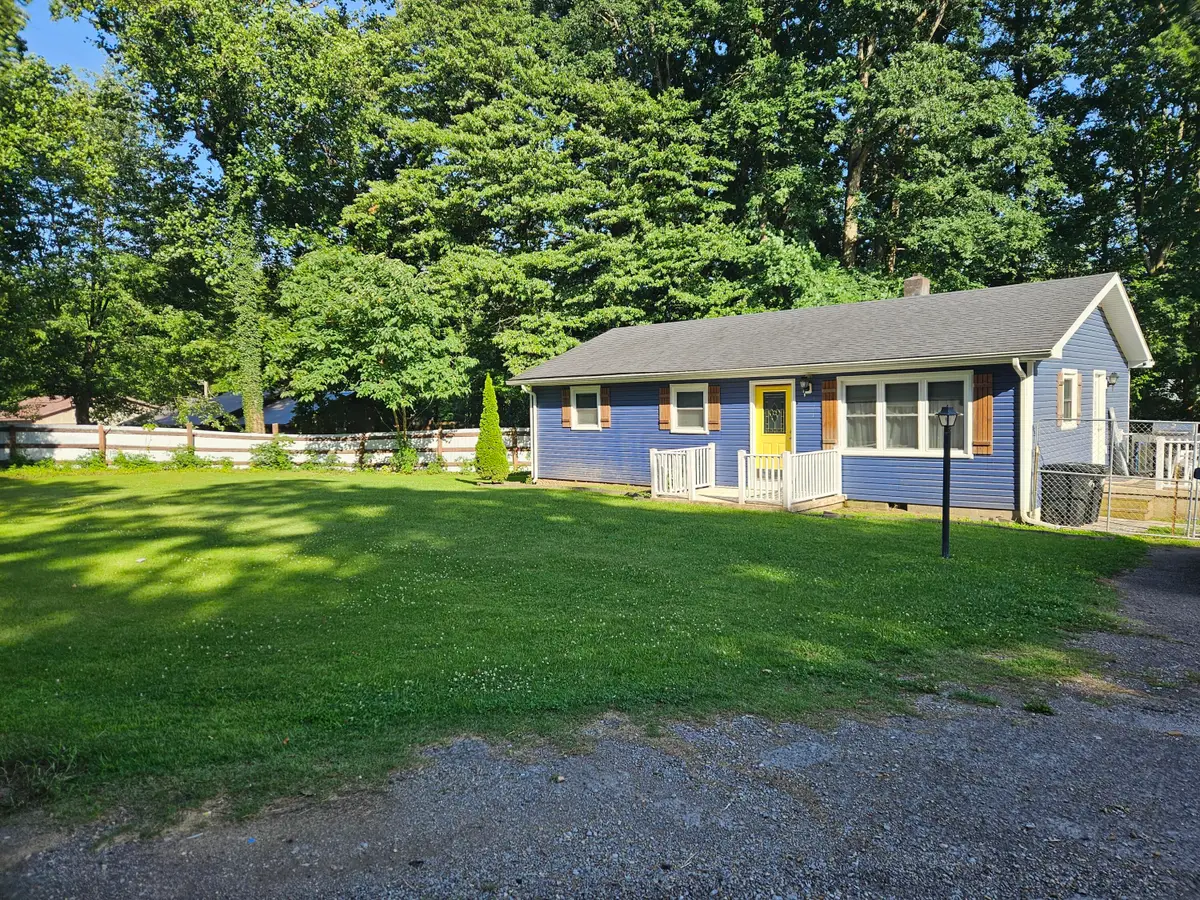 1229 Ky-80, Russell Springs, KY 42642 - #1