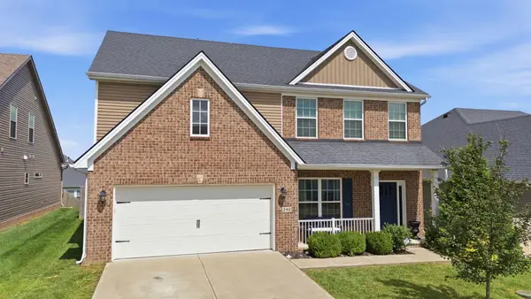 240 Blackthorn Drive, Nicholasville, KY 40356