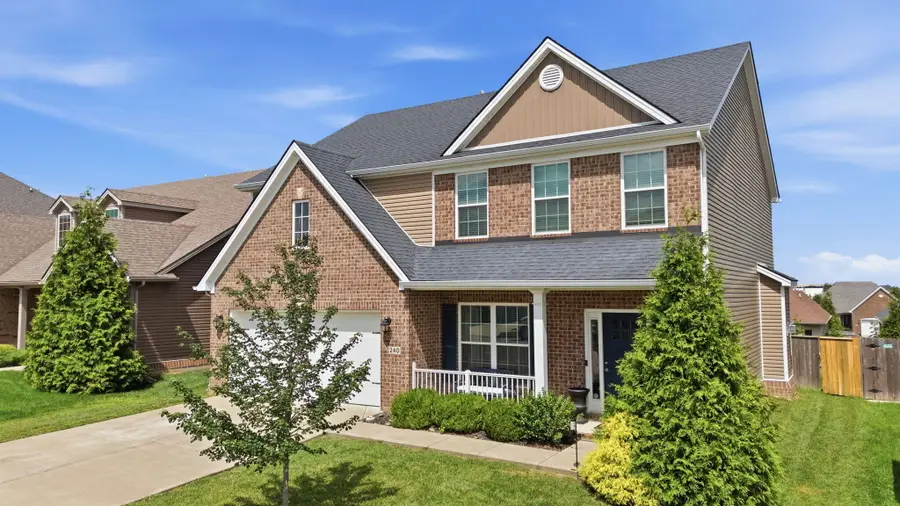 240 Blackthorn Drive, Nicholasville, KY 40356 - #2