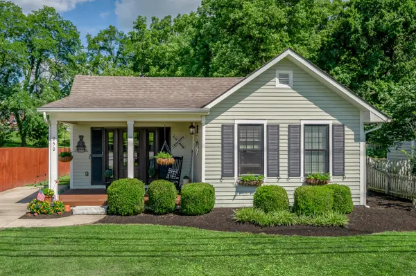 250 N Winter Street, Midway, KY 40347