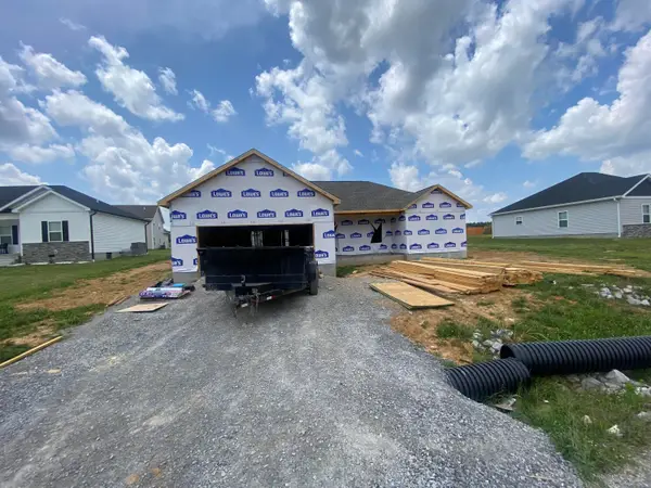 37 Fieldstone Circle, Cadiz, KY 42211