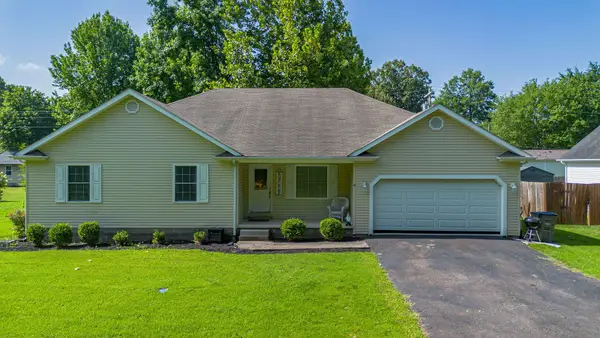 1611 Creekside Drive, Paducah, KY 42003